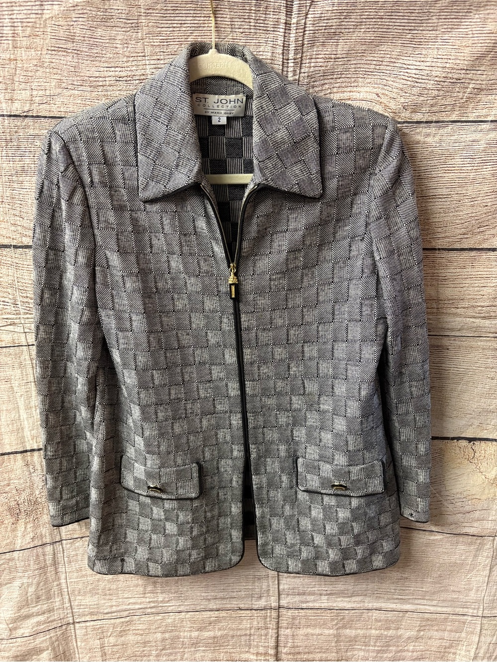 😍 St. John Gray Checked Zip-Front jacket